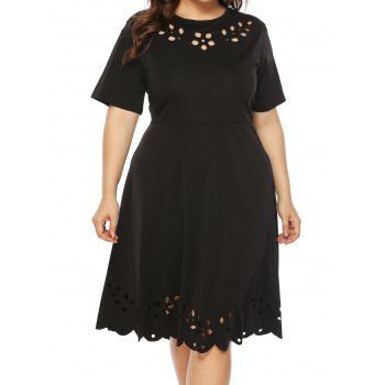 Plus Size & Curve Hollow Out Dress Solid Color Scalloped Hem Short Sleeve Casual Dress, Black
Plus Size & Curve Hollow Out Dress Solid Color Scalloped Hem Short Sleeve Casual Dress, Black