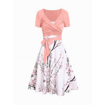 Peach Blossom Floral Print A Line Vacation Sundress and Bowknot Surplice T Shirt Two Piece Summer Set, Light pink
Peach Blossom Floral Print A Line Vacation Sundress and Bowknot Surplice T Shirt Two Piece Summer Set, Light pink