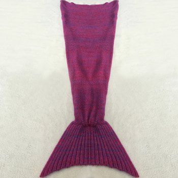 

Stylish Artist Playfully Redesigns Cozy Blankets As Crocheted Mermaid Tails, Red