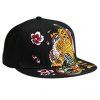 Stylish Ethnic Style Phoenix Shape Embroidery Black Baseball Cap - Noir 