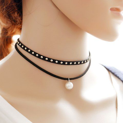 Vintage Layered Rivet Faux collier de perles Choker pour les femmes - Noir 