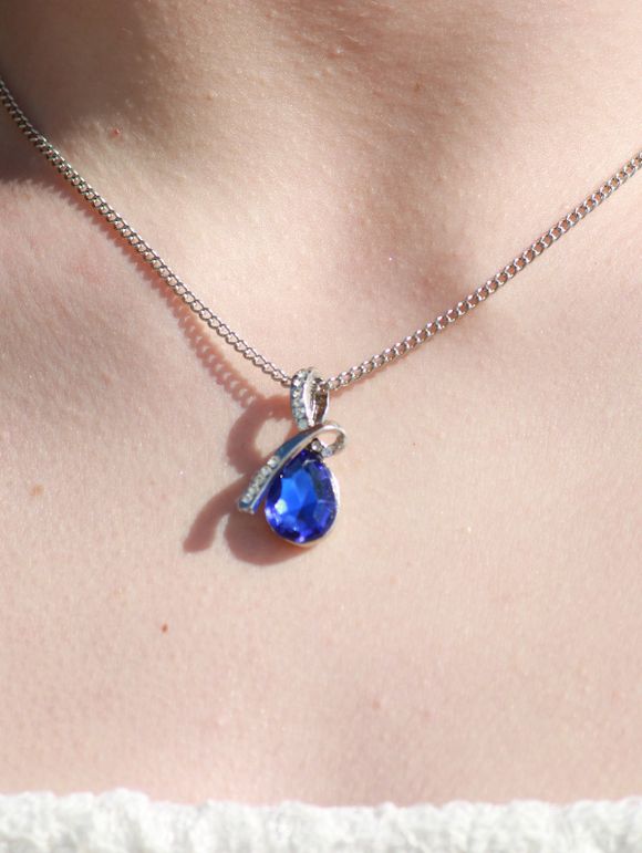 Sparking Waterdrop Rhinestoned Pendant Necklace - Bleu profond 
