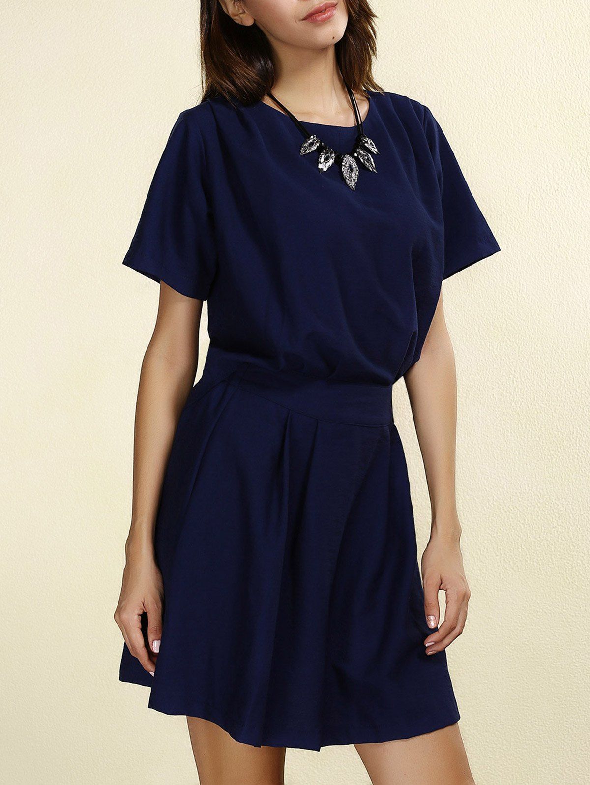 

Chic Round Neck Button Design T-Shirt + Solid Color High-Waisted Skirt Women's Twinset, Purplish blue