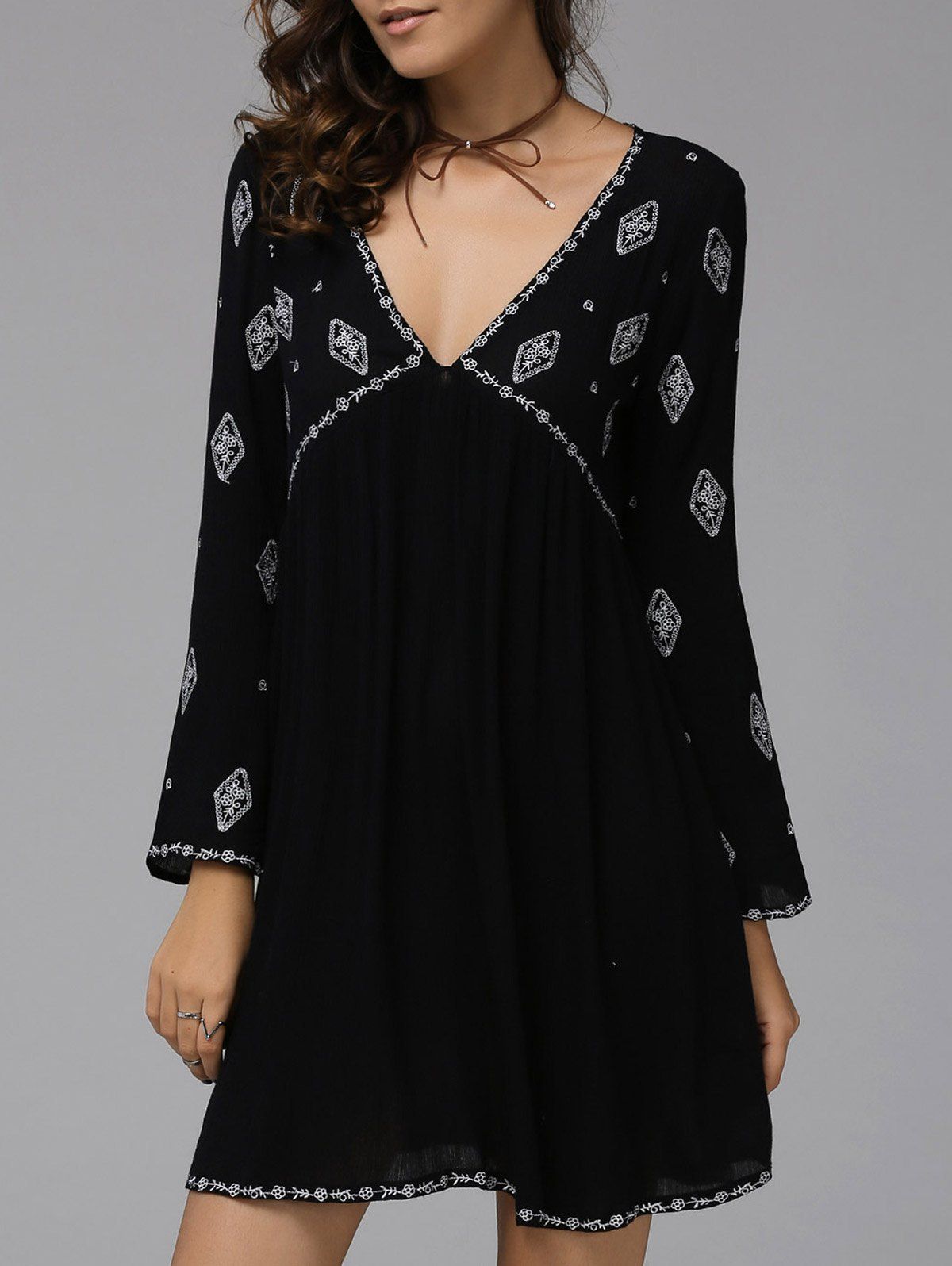 Fashionable Women's Plunging Neck Long Sleeve Embroidered Dress - BLACK M