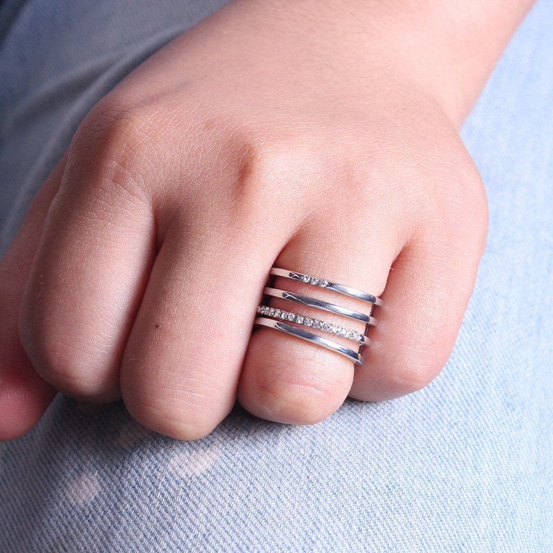 

Rectangle Hollow Out Rhinestone Ring, Silver
