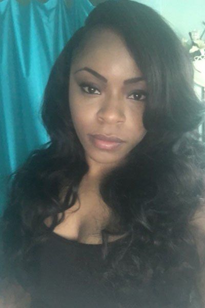 Gorgeous Black Women's Capless Long Shaggy Wavy Synthetic Wig - Noir 