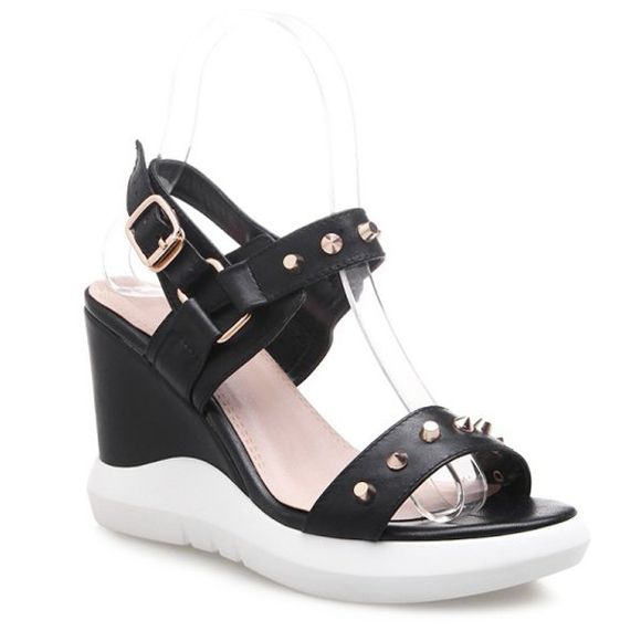Trendy Platform and Metal Rivets Design Women's Sandals - Noir 38