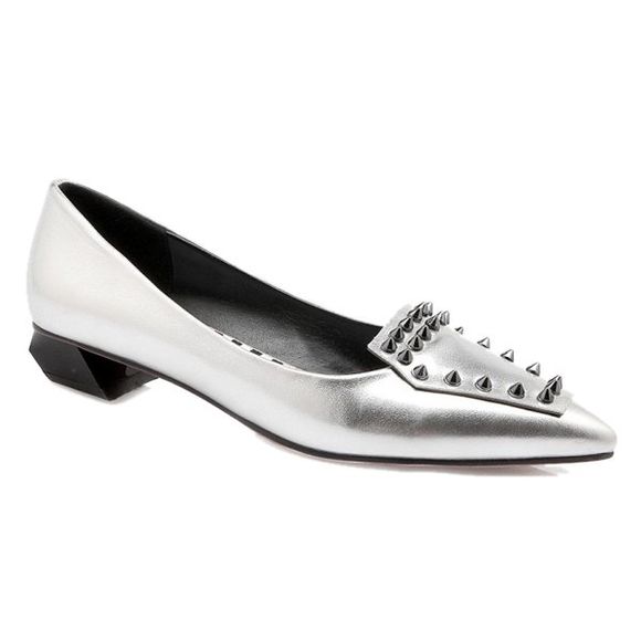 Trendy Rivets and Pointed Toe Design Women's Flat Shoes - Argent 39