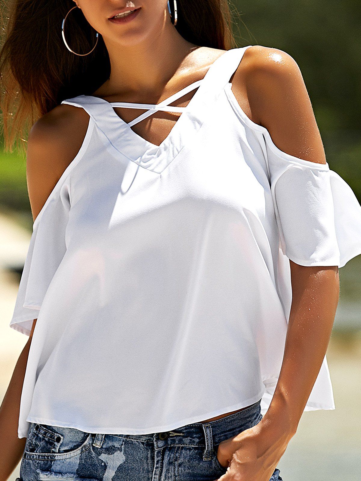 [41% OFF] 2021 Criss Cross Cold Shoulder Flare Sleeve Blouse In WHITE ...