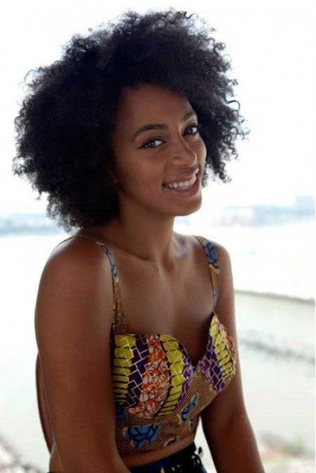 Mode Afro Courts Bouclés Side Bang perruque de cheveux synthétiques pour les femmes - Noir 