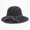 Élégant Lace-Up Bowknot Embellished Retro Felt Fedora Hat pour les femmes - Blanc 