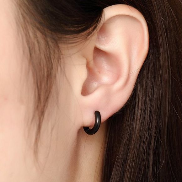 Pair of Fashion Black Alloy Micro Hoop Earrings For Women - Noir 