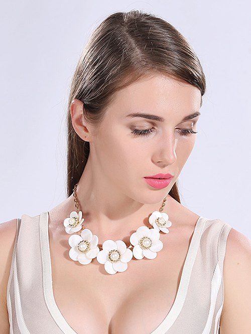 Graceful Faux collier de perles Floral Resin - Blanc 