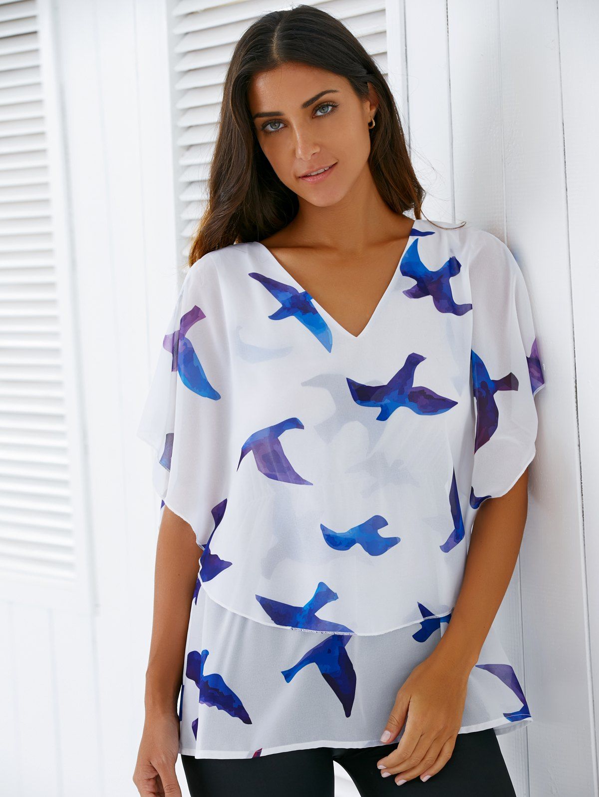 

Stylish V Neck Bird Print Flounce Blouse, White