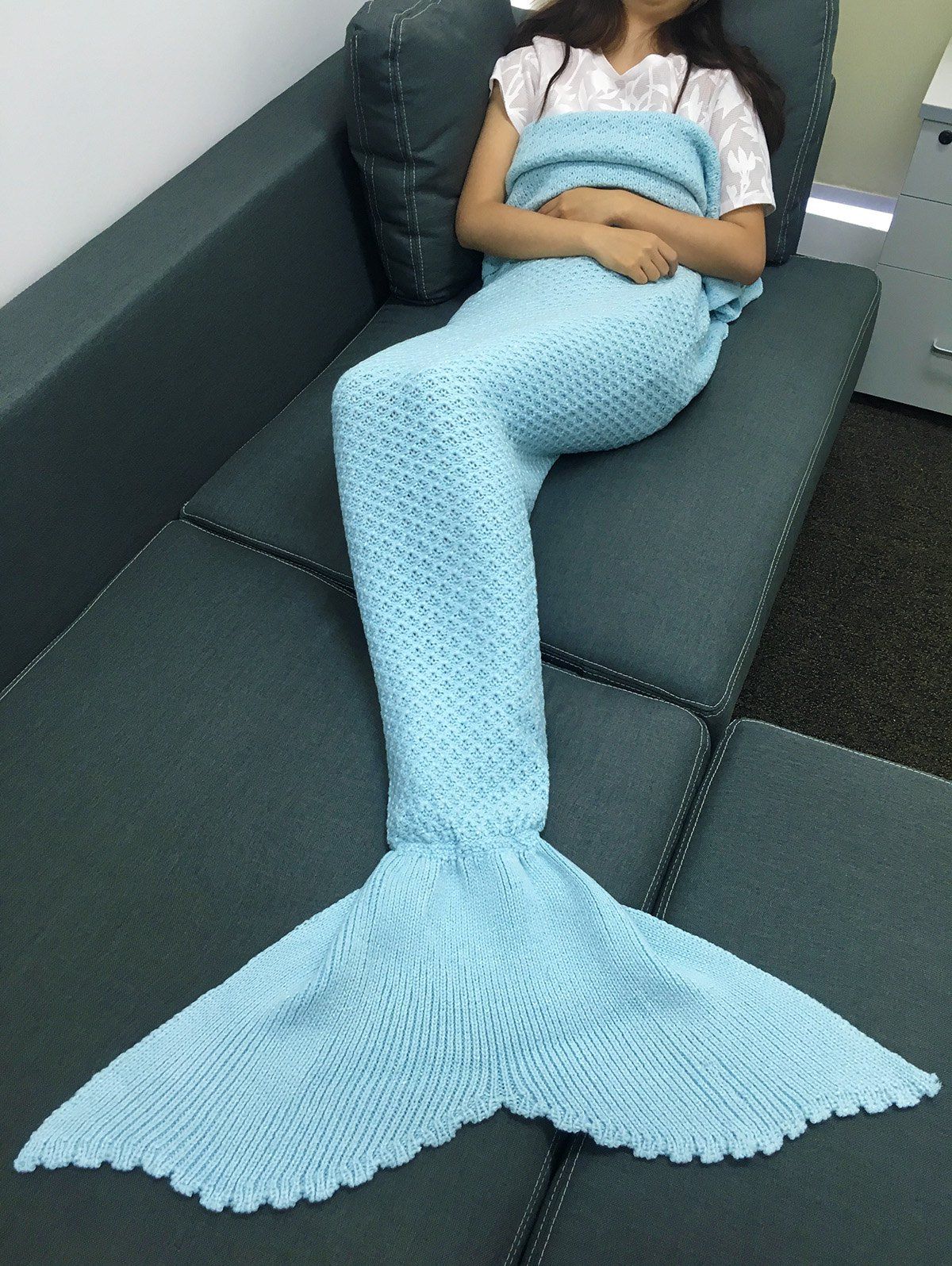 2018 High Quality Solid Color Sequins Knitting Rhombus Design Mermaid