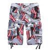 Newspaper and Flag Pattern Straight Leg Zipper Fly Pockets Embellished Men's Shorts - multicolore XL