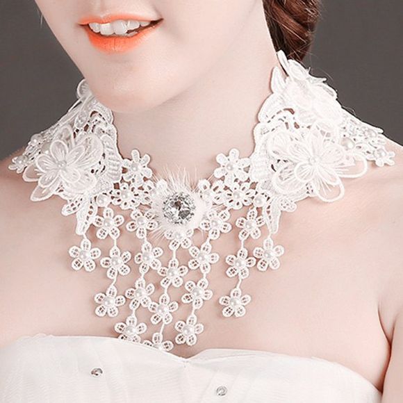 Retro Cut Out White Lace Floral Faux Collier Cristal Ensemble pour les femmes - Blanc 