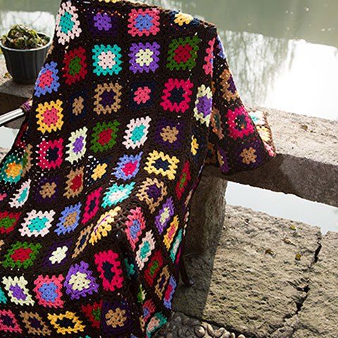 

Comfortable Warmth Knitted Square Plaid Floral Sofa Blanket, Coffee