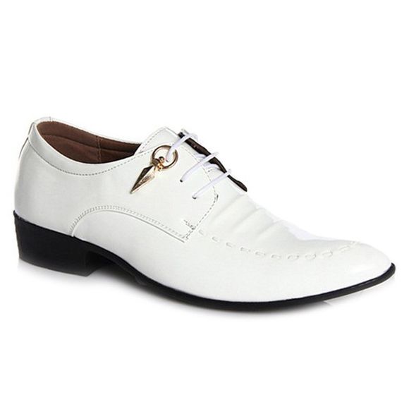 Chaussures Habillées en Cuir Verni Ornées Métal et Lacets - Blanc 44