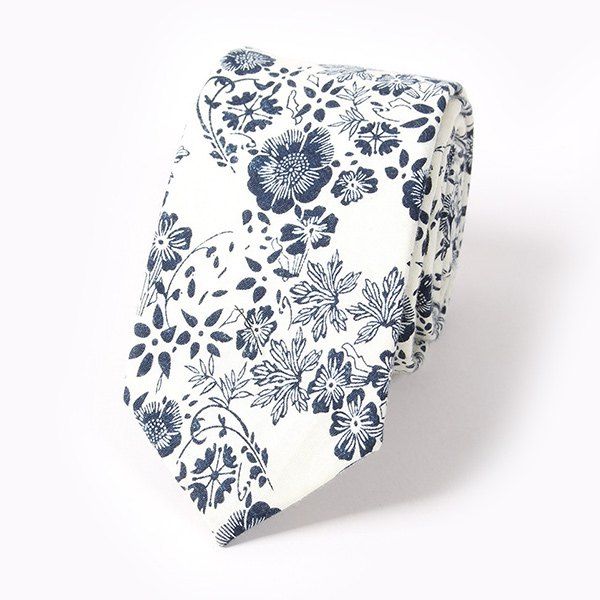 

Casual Sketch Florals Pattern 6CM Width Tie, White