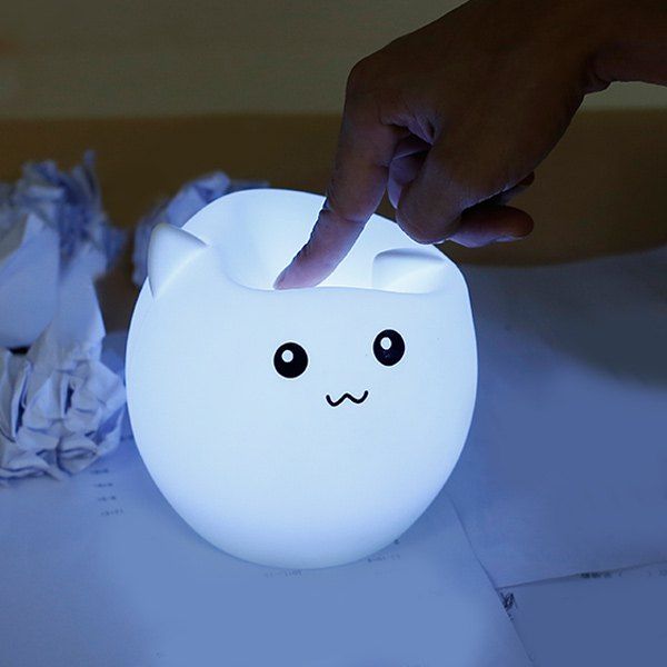 

Colorful Ombre Pig Silica Gel USB Charging LED Night Light, White