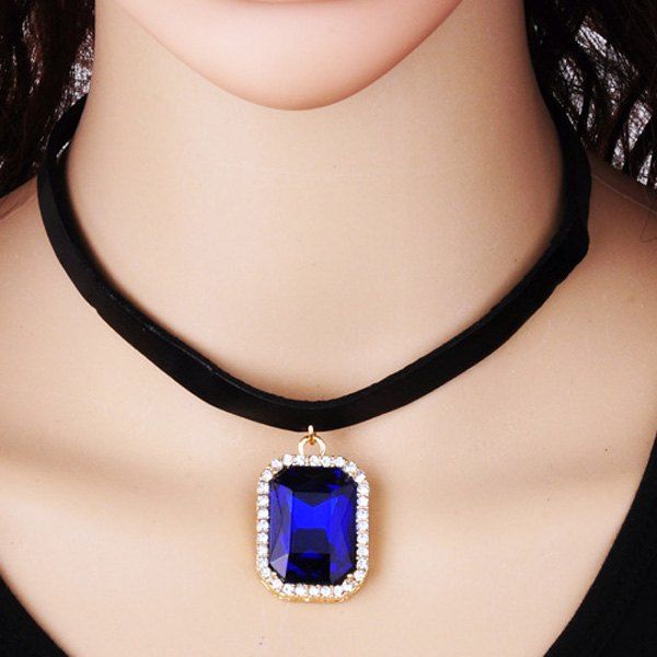 

Rounded Rectangle Rhinestone Choker, Blue