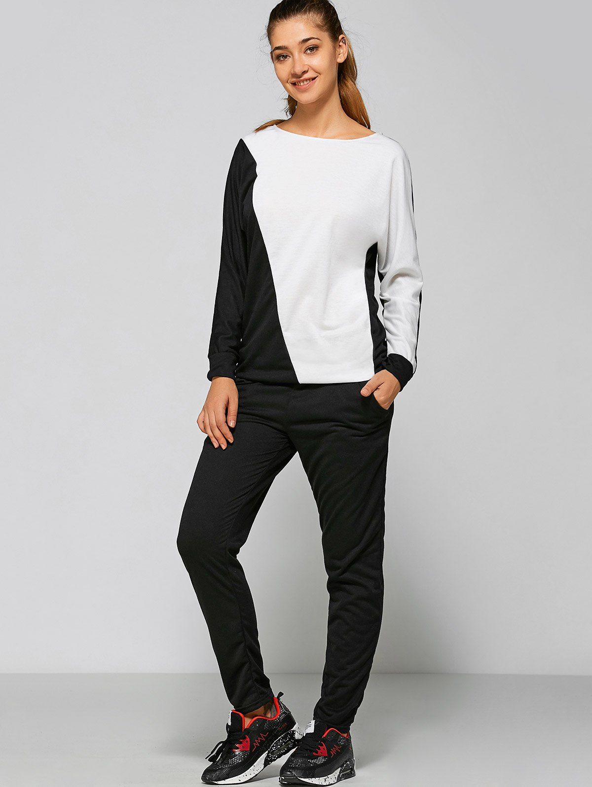 

Long Sleeve Contrast Pocket Design Gym Suit, Black white
