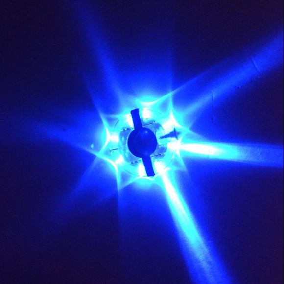 LED lampe de roue pour nuit au centre du pneu du vélo - Bleu 