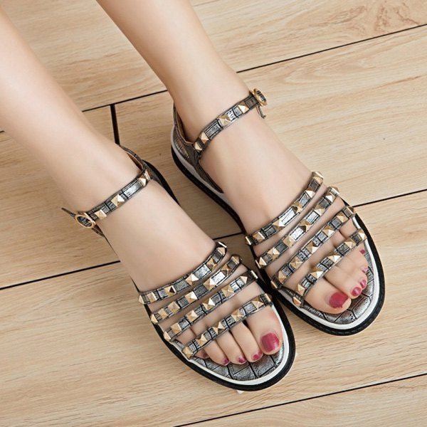 

Platform Metal Rivets Sandals, Silver