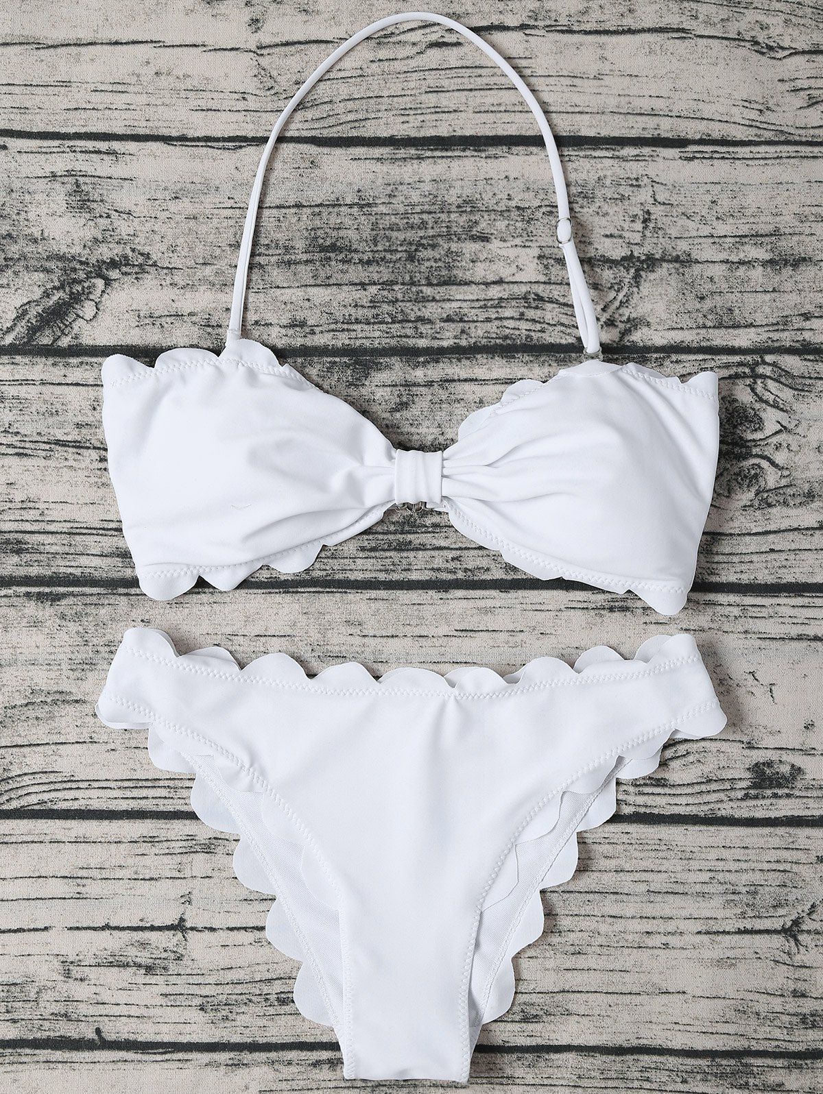 [41% OFF] 2020 Halter Scalloped Edge Bandeau Bikini Set In WHITE ...