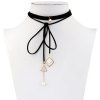 Collier de garniture triangulaire en perles artificielles perlées - Noir 