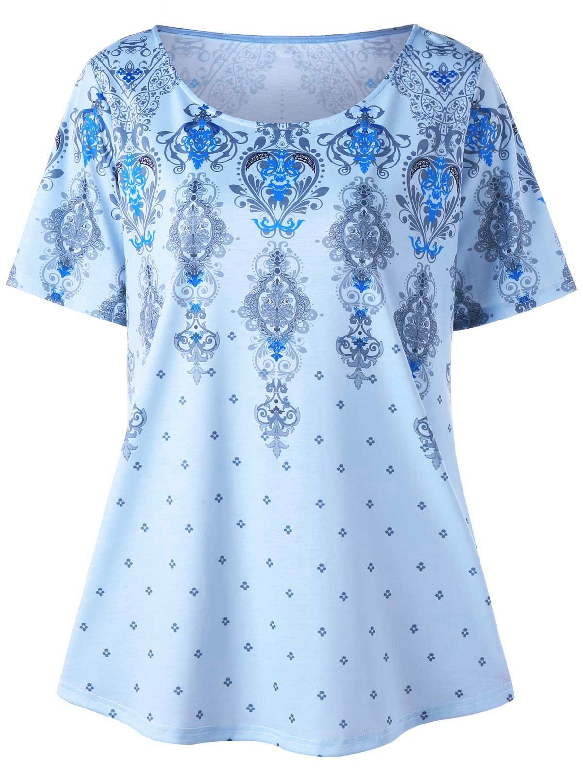 

Plus Size Scoop Neck Graphic Tunic Top, Blue