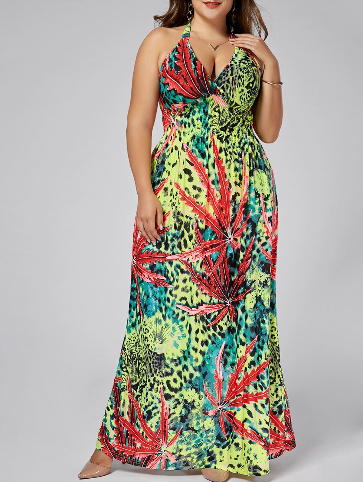 

Leopard Plus Size Halter Plunging Neck Maxi Dress, Floral