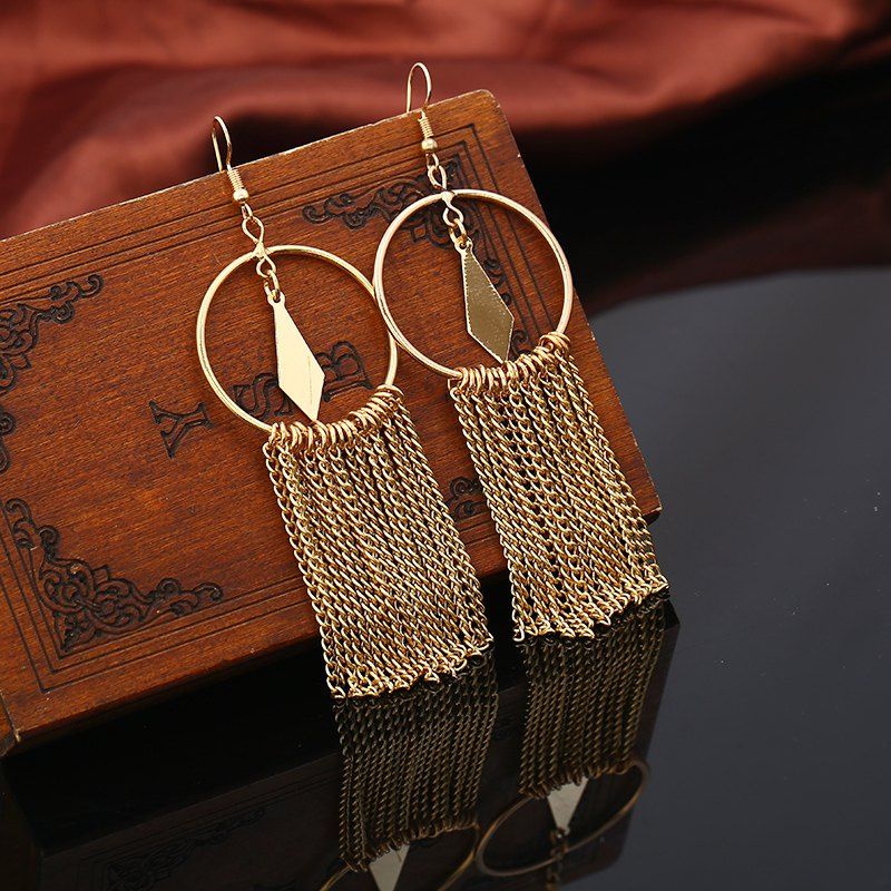 

Round Fringed Chain Geometric Hook Earrings, Golden