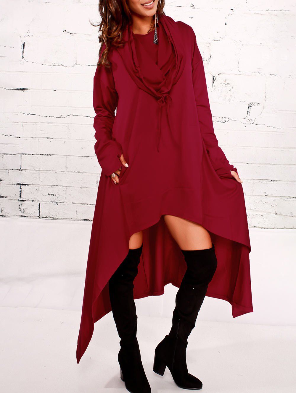 

Kangaroo Pocket Asymmetric Maxi Hoodie, Red