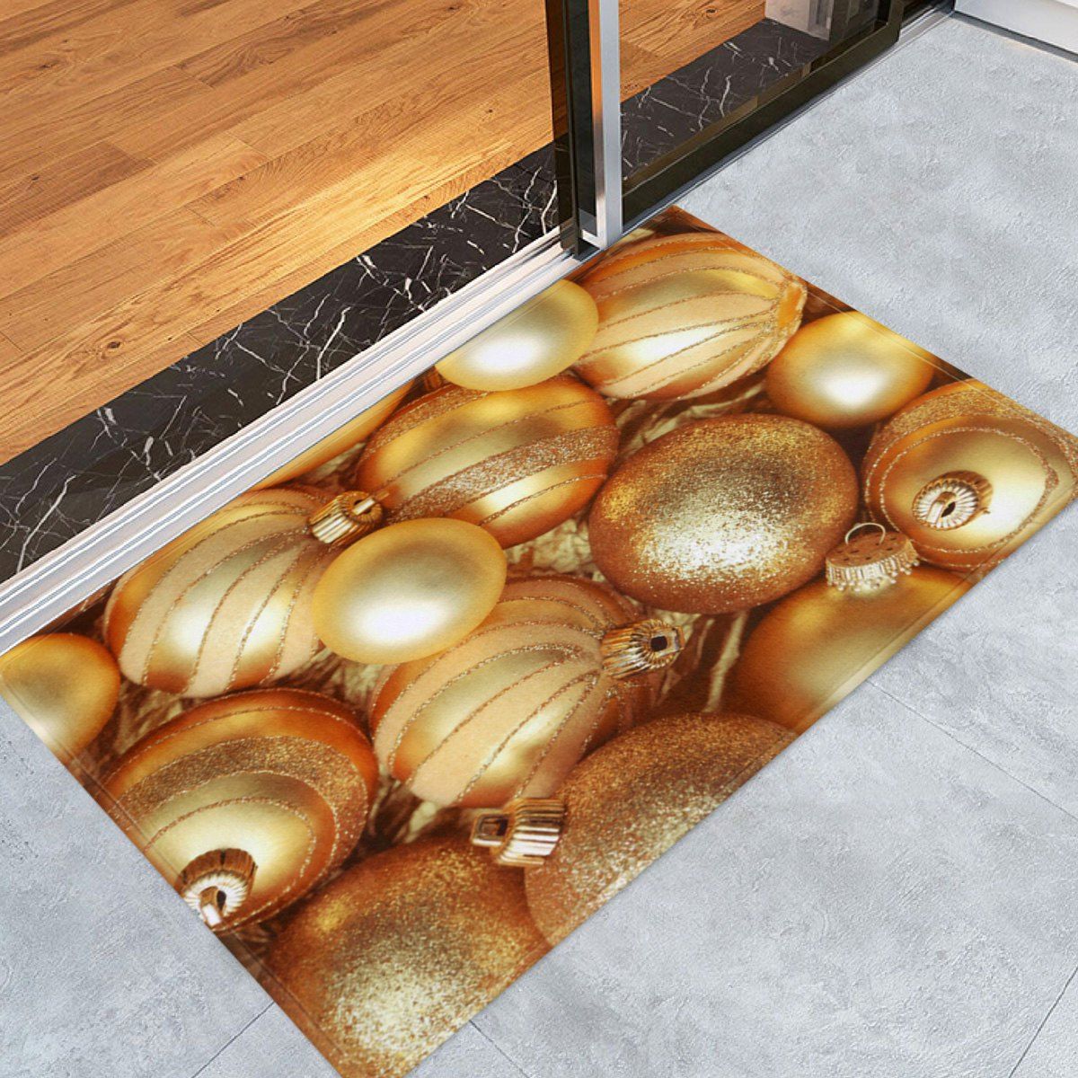 

Christmas Balls Printed Nonslip Coral Fleece Bath Rug, Golden
