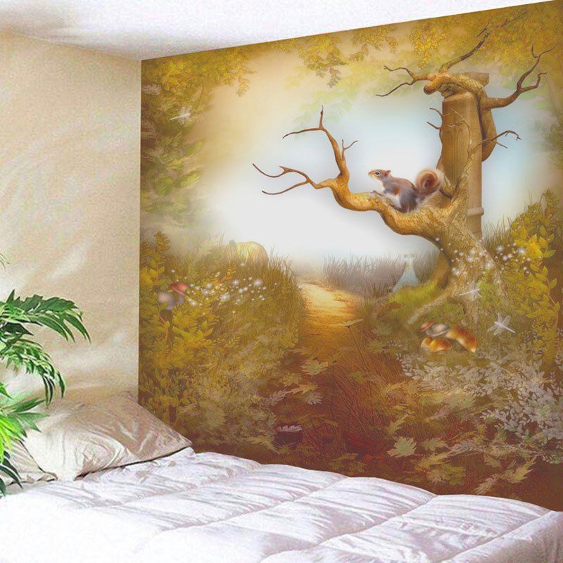 

Squirrel on the Tree Pattern Wall Hanging Tapestry, Colormix