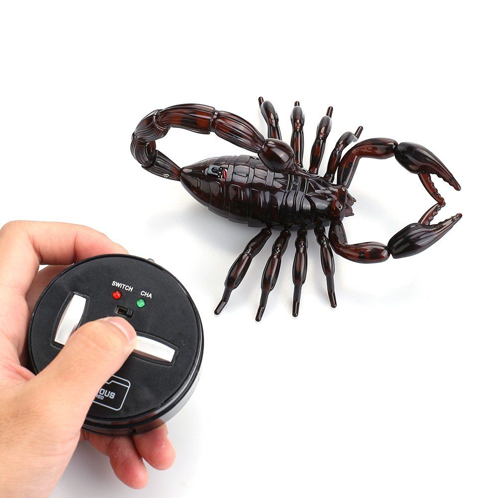 

Creative Electronic RC Simulation Scorpion Prank Joke Toy, Dun