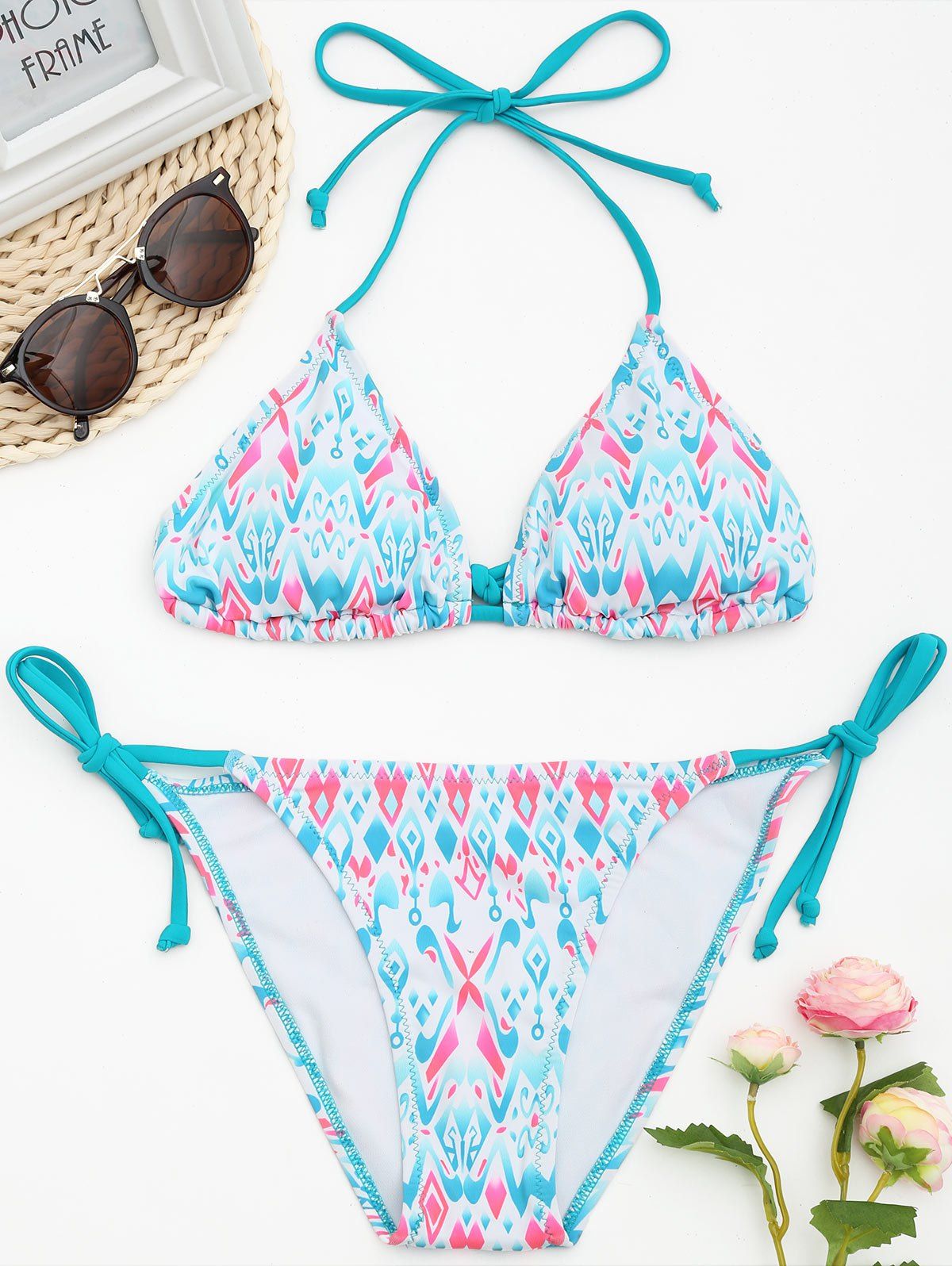 

Print Low Waisted String Bikini Set, Floral