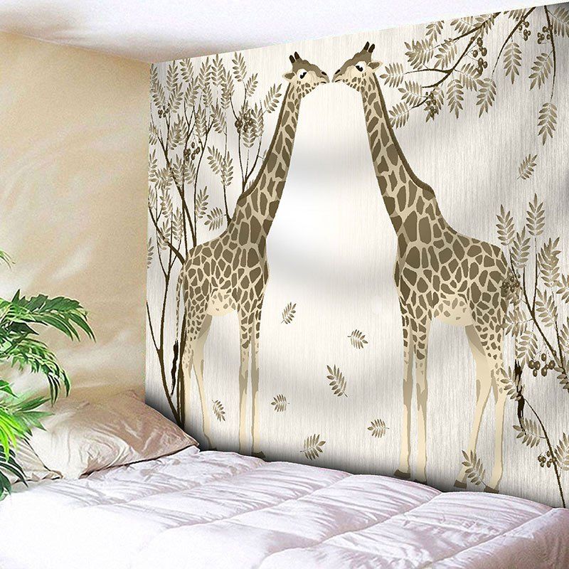 

Giraffe Couple Printed Wall Hanging Tapestry