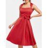Vintage col rabattu manches bowknot Solide Agrémentée robe des femmes de couleur - Rouge L