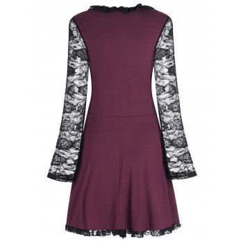 

Plus Size Buttons Lace Long Sleeves Sweetheart Neck Slit Tee, Maroon