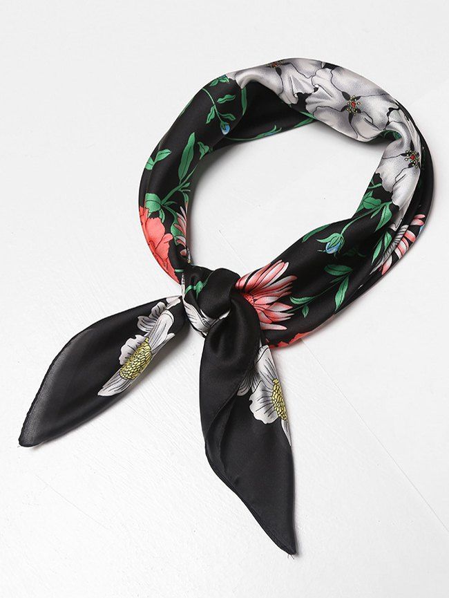 Casual Floral Pattern Square Scarf - BLACK 