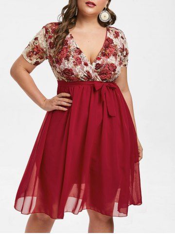 Plus Size Floral Lace Insert A Line Dress