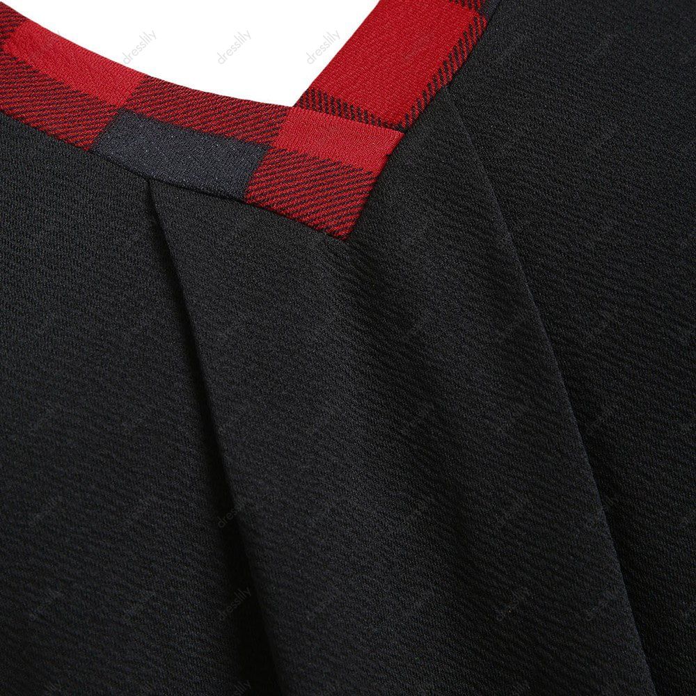 

Plus Size Plaid V Neck Tee, Black