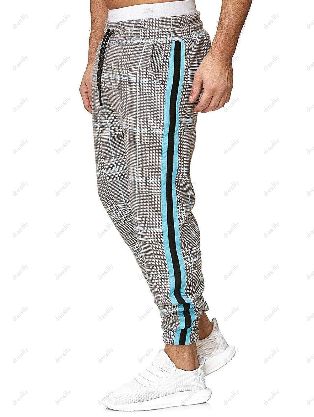 jogger pants with stripe