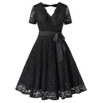 

Plus Size Cut Out Lace Party Dress, Black