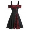 Robe en Dentelle Embellie de Bouton - Noir M