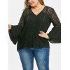 Blouse Panneau en Dentelle Transparente de Grande Taille Manches Evasées à Col V - Noir 1X