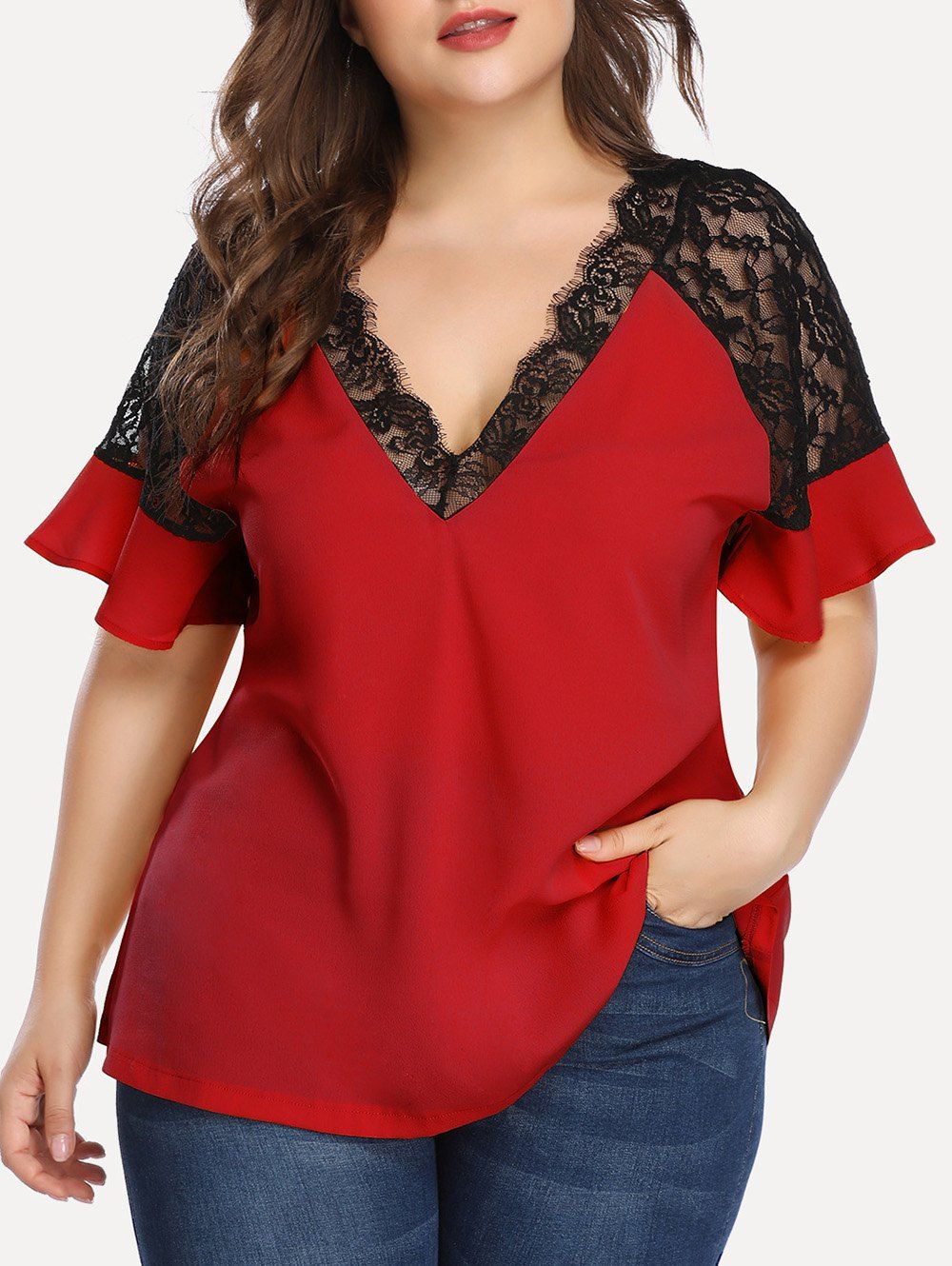 [27% OFF] 2021 Plus Size Contrast Lace Low Cut Blouse In RED | DressLily